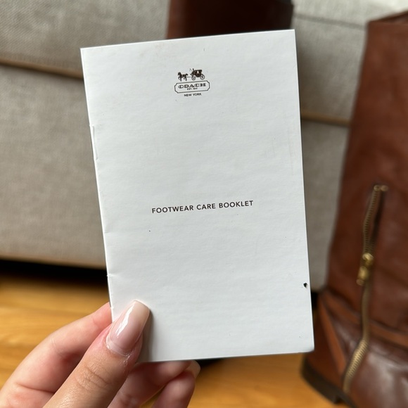 Coach Boots - Picture 6 of 10